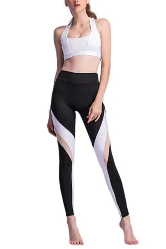 Basic Boutique Compression form fitting leggings