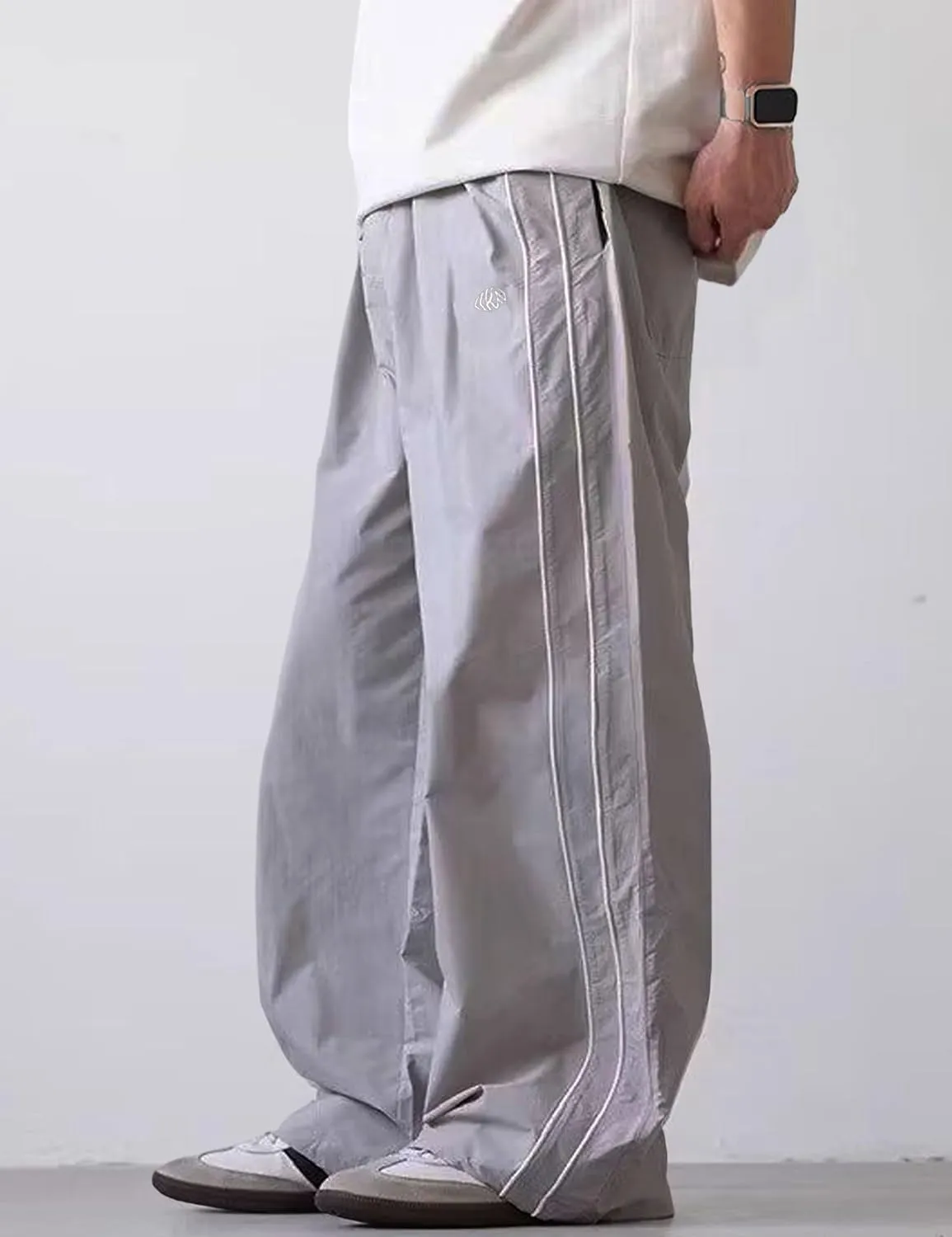 FCOOLYEET Men Track Pants Y2k Drawstring Lightweight Sweatpants Cool Parachute Pants Streetwear