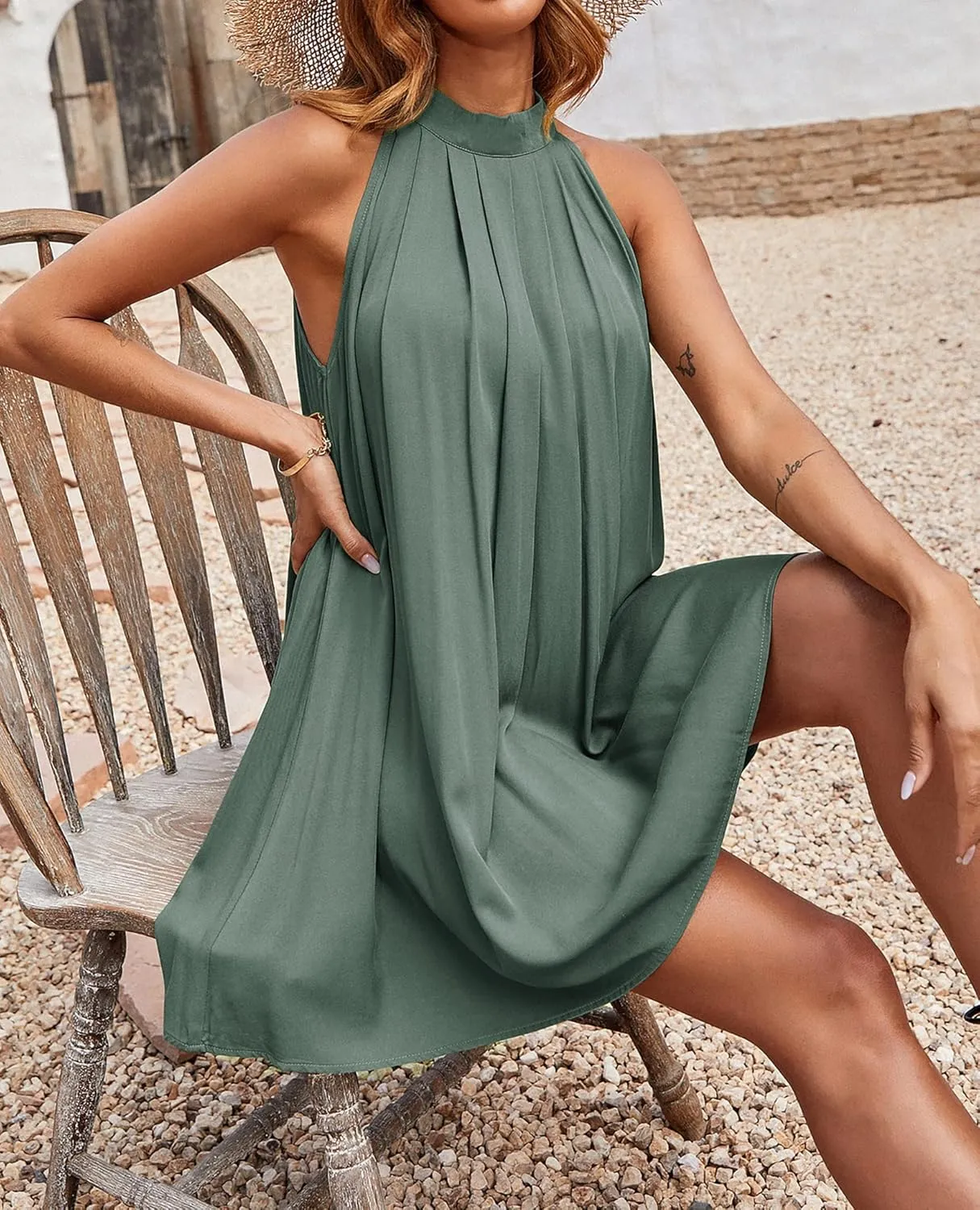 KIRUNDO Women's 2025 Summer Halter Neck Sleeveless Mini Dress Loose Tank Top Pleated Flowy Short Beach Sundresses