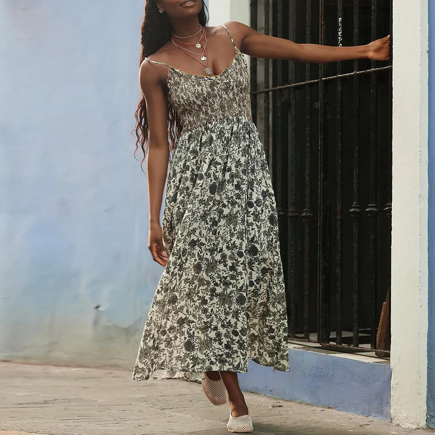 Women's Floral Maxi Beach Dress Summer Hollow Out Eyelet Embroidery Dress Flowy Boho Sundress Backless Long Dresses